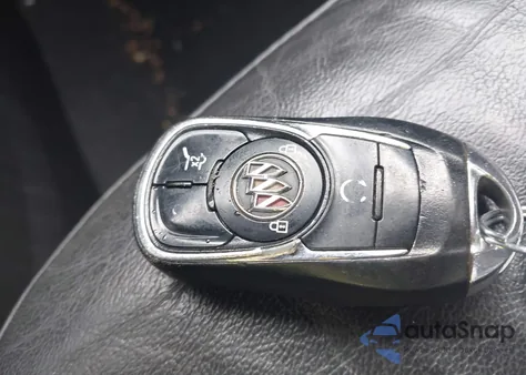 2020 Buick Envision Awd Essence z USA, uszkodzony, nr VIN LRBFX2SA2LD137363